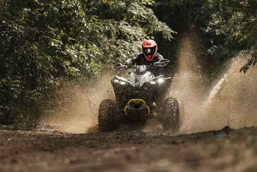 ORV ATV MY23 REN X XC000R ActionW9A9474 RGB 1