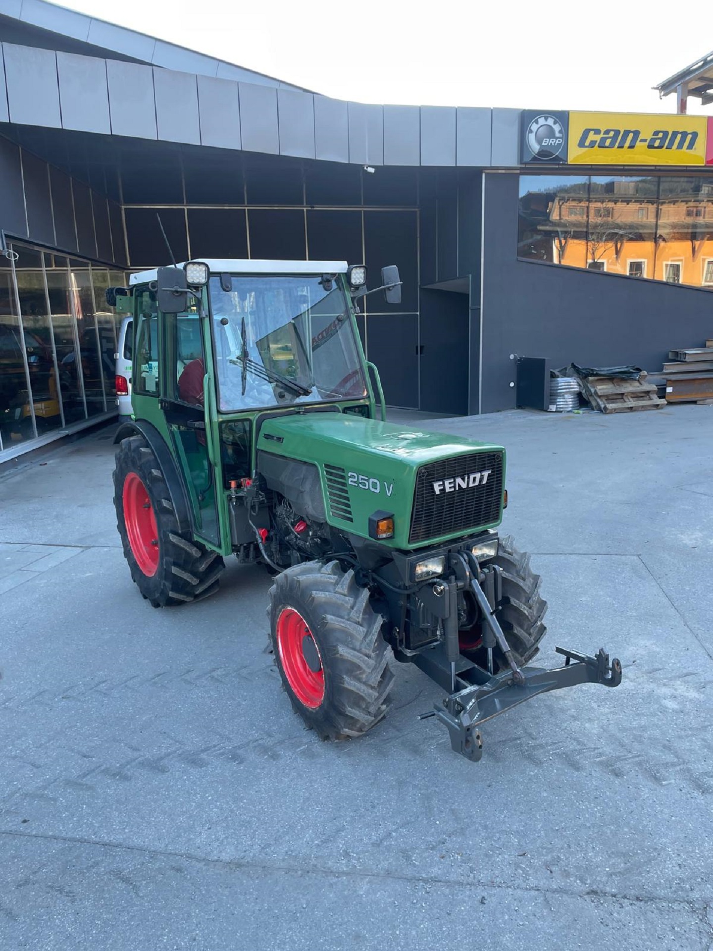Traktor Fendt 250V - sehr guter Zustand (generalsaniert)