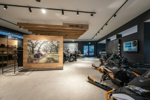 ausstellung-skidoo Ausstellung von Motorschlitten und ATV Quads